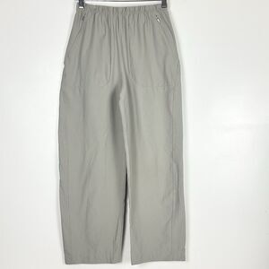 Lululemon Lightweight Mid Rise Barrel Leg Cropped Pant Riverstone Sz 4 Gorpcore